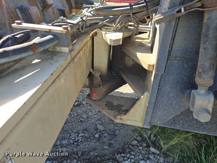 image for item DO5538 2006 Ingersoll Rand SD77F Series TF single drum vibratory roller