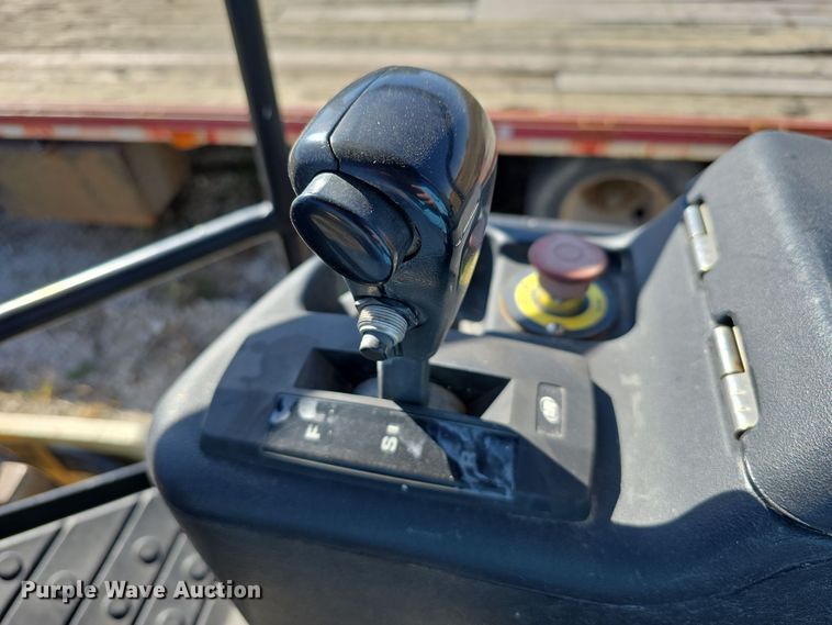 image for item DO5538 2006 Ingersoll Rand SD77F Series TF single drum vibratory roller