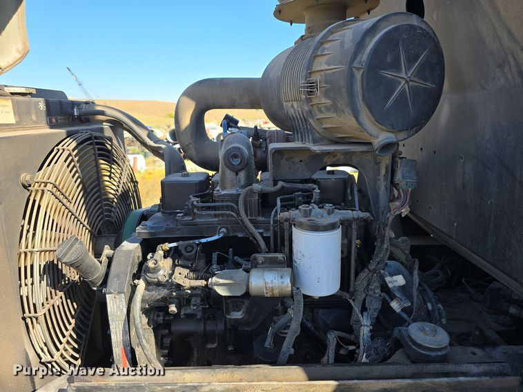 image for item DO5538 2006 Ingersoll Rand SD77F Series TF single drum vibratory roller