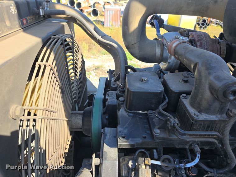 image for item DO5538 2006 Ingersoll Rand SD77F Series TF single drum vibratory roller