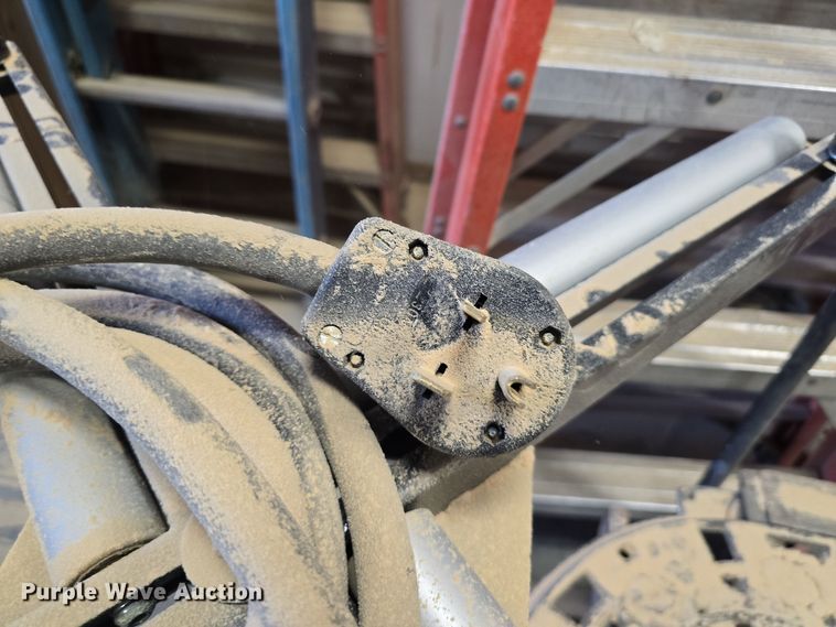 image for item DO5542 2022 CanTek CANMX340 edge bander