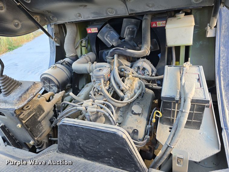 image for item DO5544 Clark CMP 40L forklift