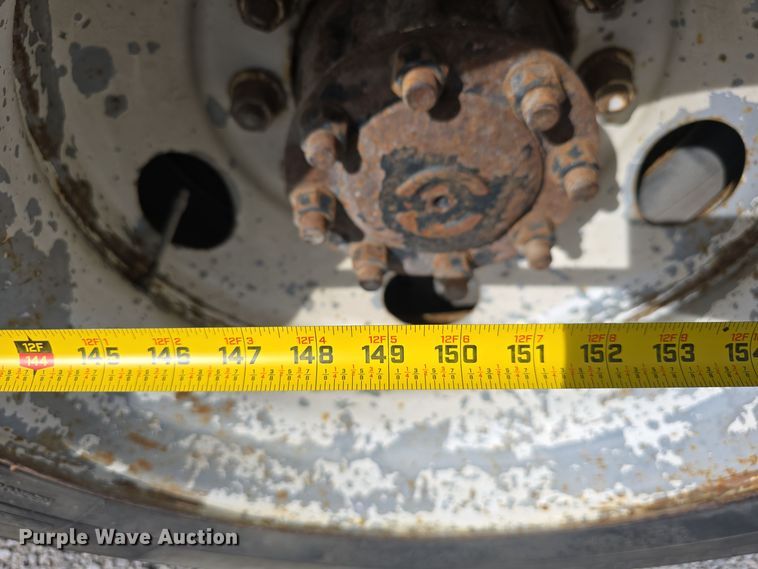 image for item DO5554 1995 White GMC WG dump truck