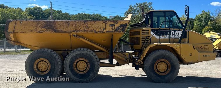 image for item DO7513 2010 Caterpillar  730 haul truck