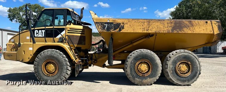 image for item DO7513 2010 Caterpillar  730 haul truck