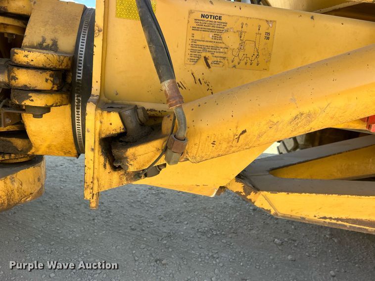 image for item DO7513 2010 Caterpillar  730 haul truck