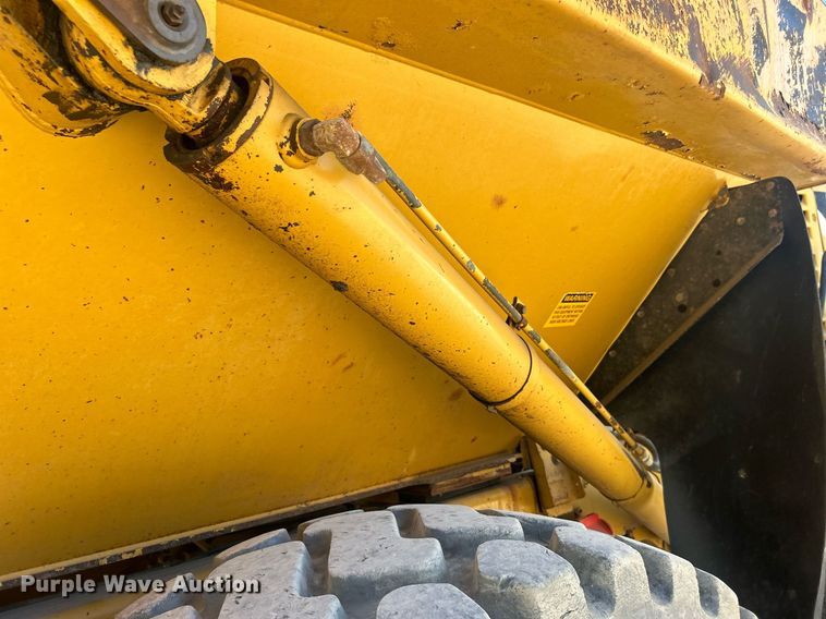 image for item DO7513 2010 Caterpillar  730 haul truck