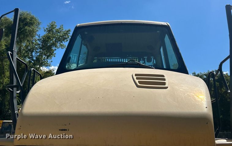 image for item DO7513 2010 Caterpillar  730 haul truck