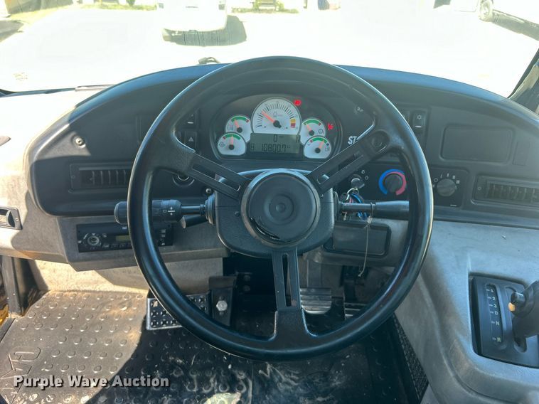 image for item DO7513 2010 Caterpillar  730 haul truck