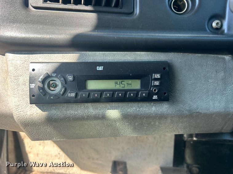 image for item DO7513 2010 Caterpillar  730 haul truck