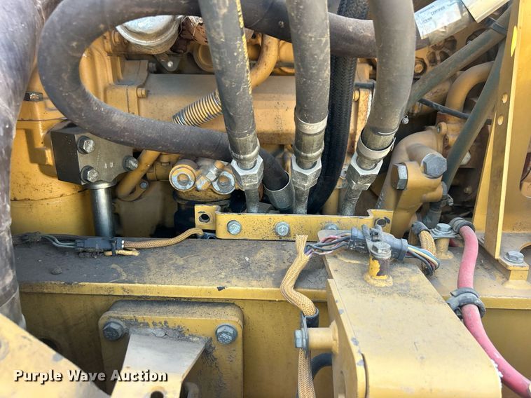 image for item DO7513 2010 Caterpillar  730 haul truck