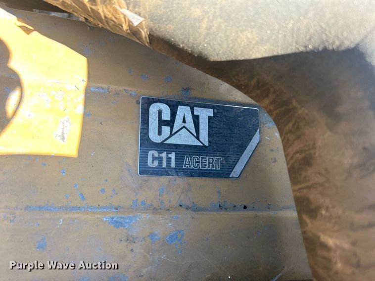 image for item DO7513 2010 Caterpillar  730 haul truck