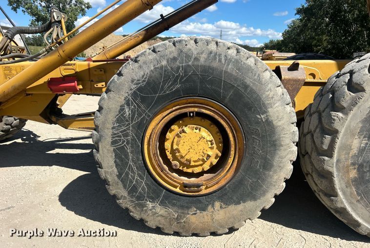 image for item DO7513 2010 Caterpillar  730 haul truck