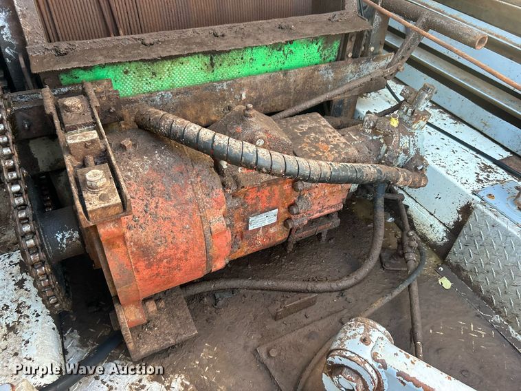 image for item DO7549 2007 International  4300 wireline truck