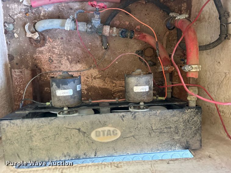 image for item DO7549 2007 International  4300 wireline truck