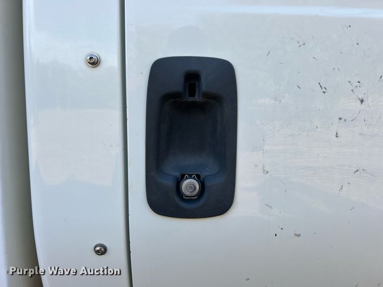 image for item DO7549 2007 International  4300 wireline truck