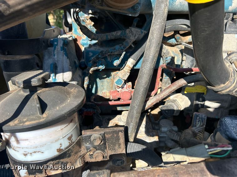 image for item DO7549 2007 International  4300 wireline truck