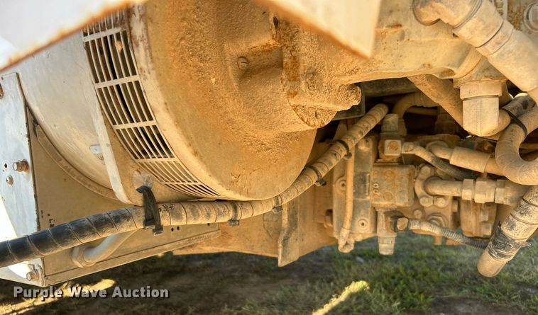 image for item DO7549 2007 International  4300 wireline truck