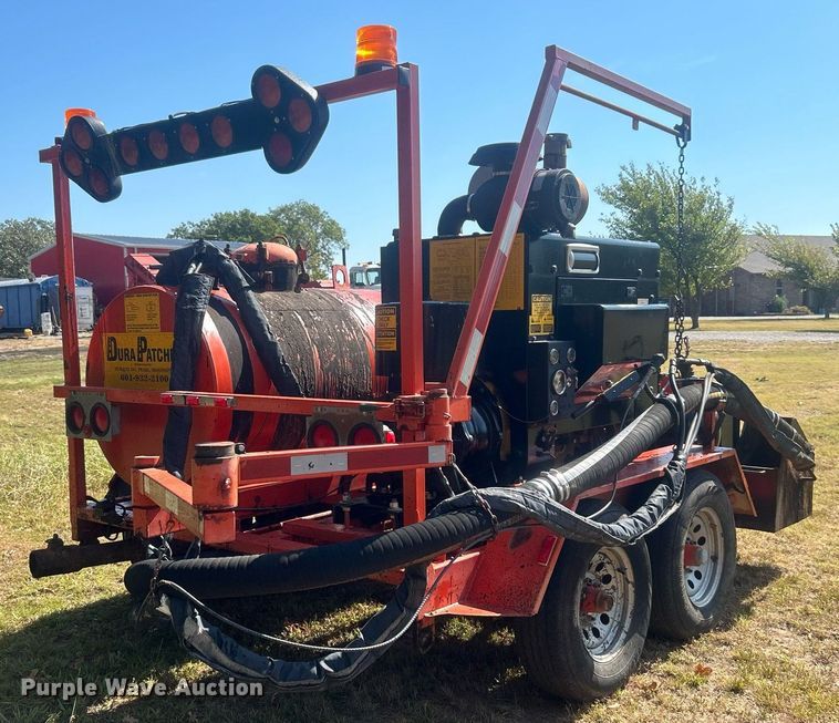 image for item DO7553 2017 DuraCo DuraPatcher P2 spray injection pothole patcher