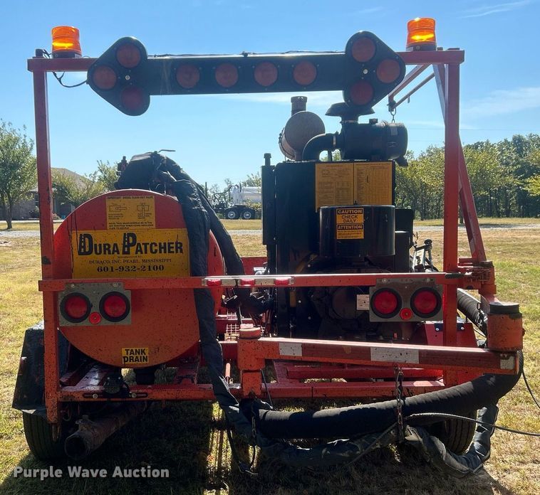 image for item DO7553 2017 DuraCo DuraPatcher P2 spray injection pothole patcher