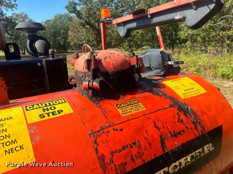 image for item DO7553 2017 DuraCo DuraPatcher P2 spray injection pothole patcher