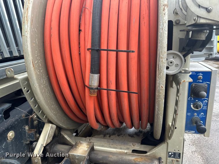 image for item DP8419 2012 International  7500 sewer jetter truck