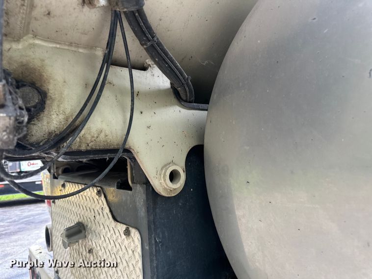 image for item DP8419 2012 International  7500 sewer jetter truck