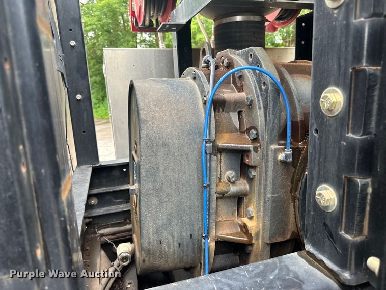 image for item DP8419 2012 International  7500 sewer jetter truck