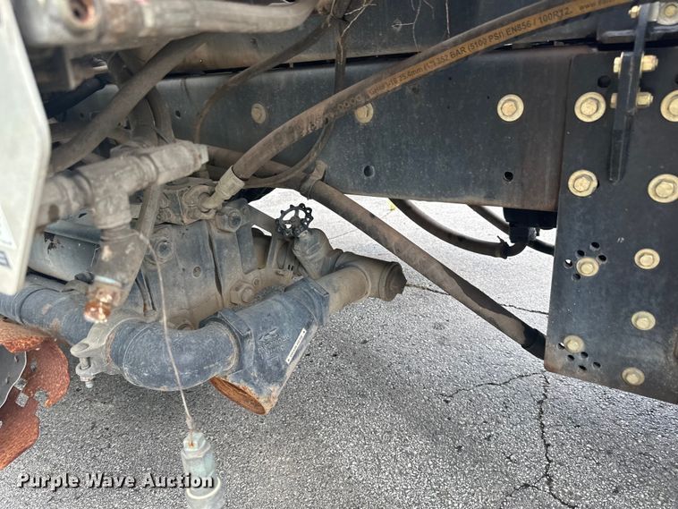 image for item DP8419 2012 International  7500 sewer jetter truck