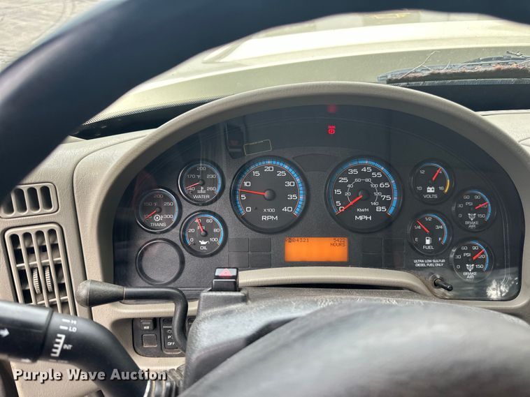 image for item DP8419 2012 International  7500 sewer jetter truck