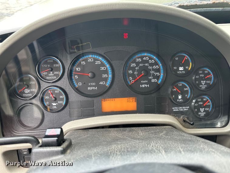 image for item DP8419 2012 International  7500 sewer jetter truck