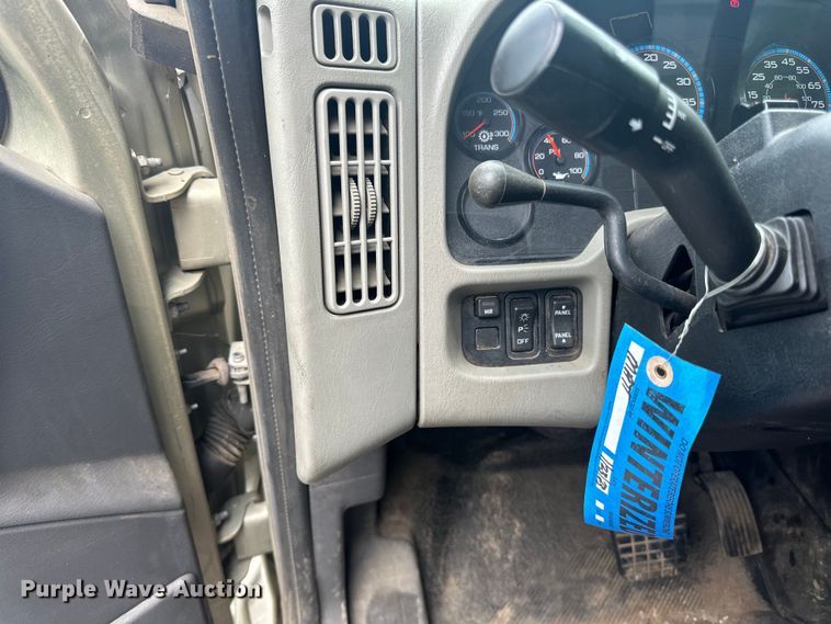 image for item DP8419 2012 International  7500 sewer jetter truck