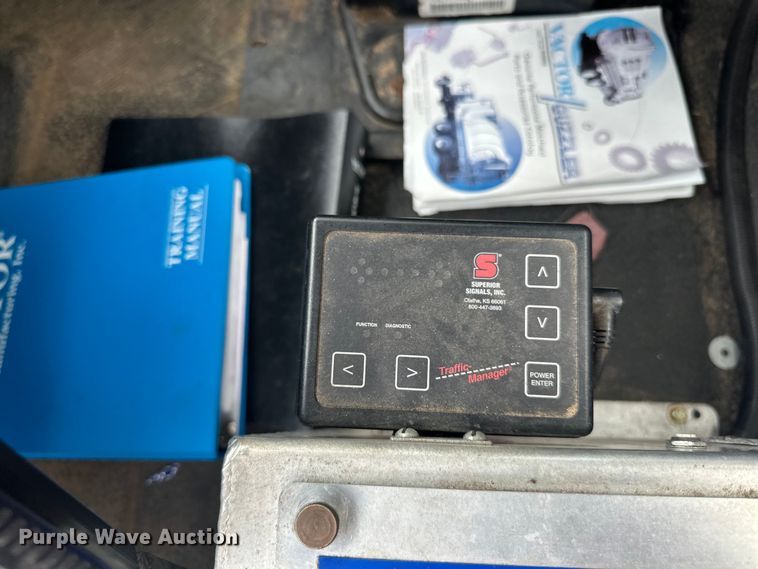 image for item DP8419 2012 International  7500 sewer jetter truck