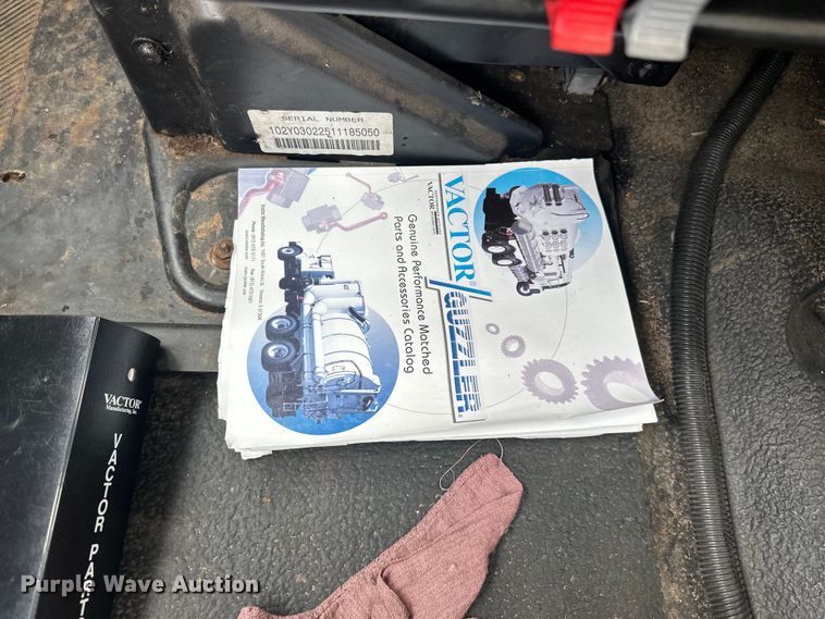 image for item DP8419 2012 International  7500 sewer jetter truck