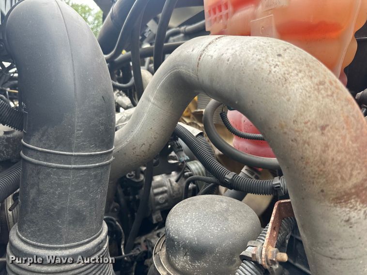 image for item DP8419 2012 International  7500 sewer jetter truck