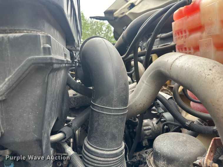 image for item DP8419 2012 International  7500 sewer jetter truck