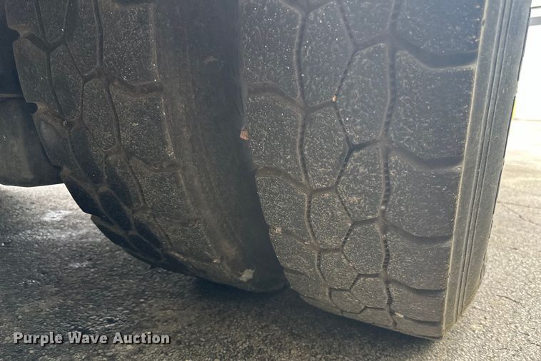 image for item DP8419 2012 International  7500 sewer jetter truck