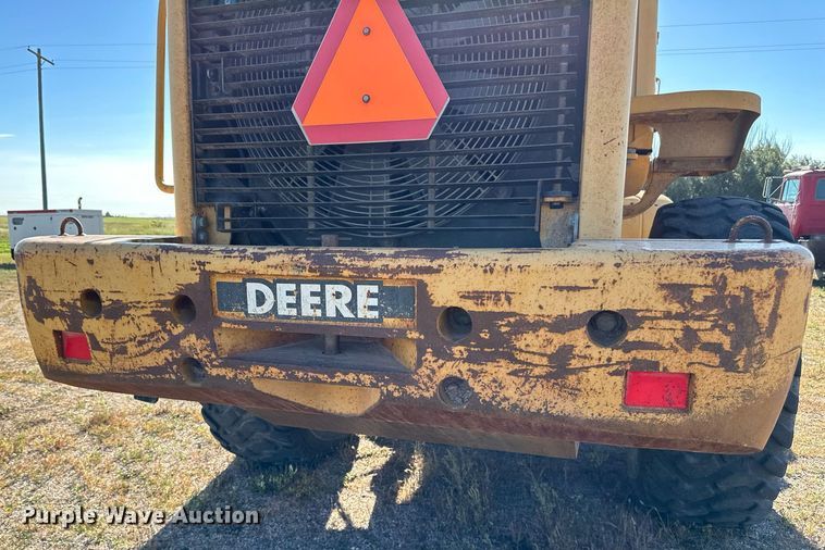 image for item DP8528 1996 John Deere 624G wheel loader