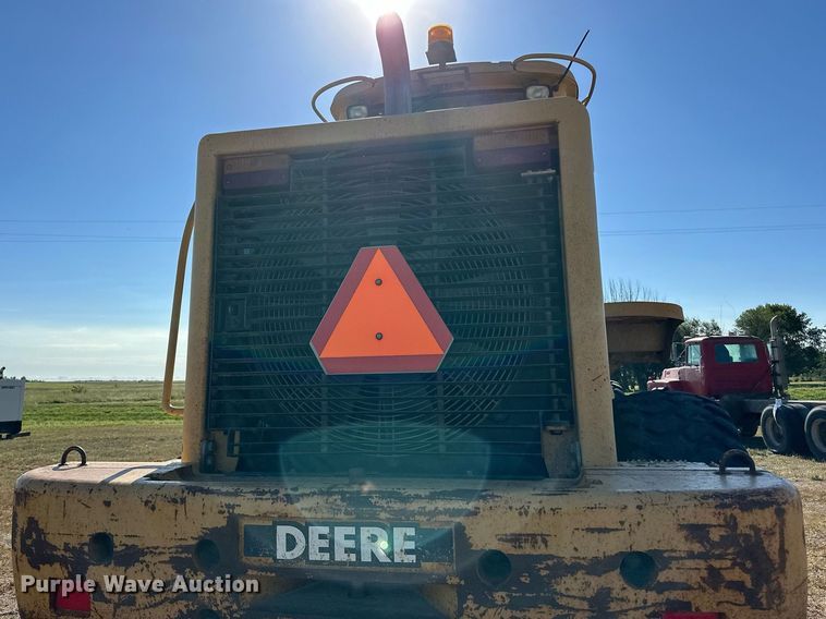 image for item DP8528 1996 John Deere 624G wheel loader