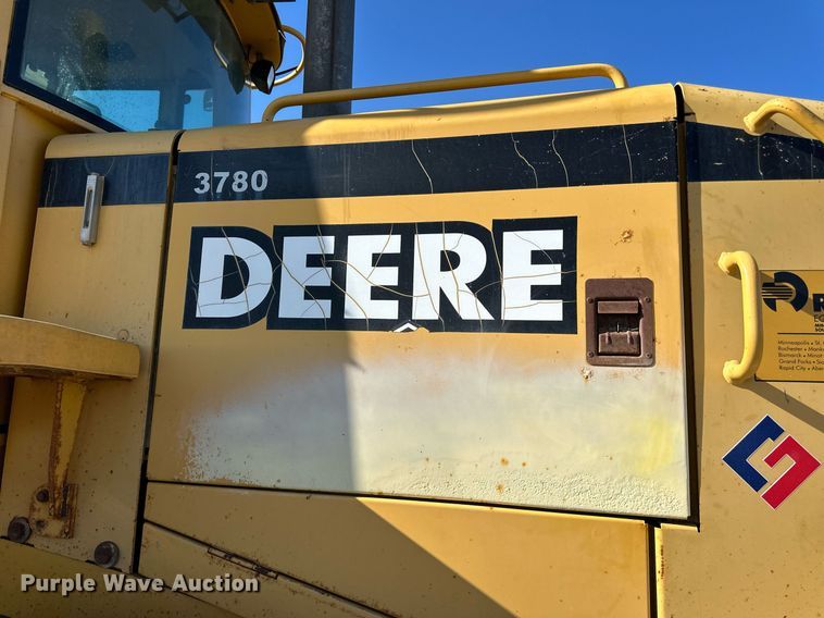 image for item DP8528 1996 John Deere 624G wheel loader