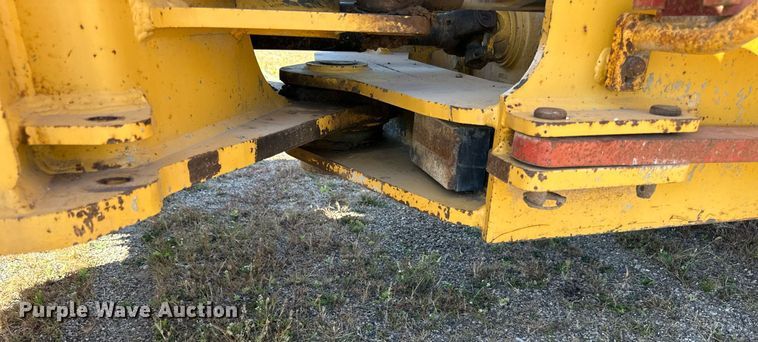 image for item DP8528 1996 John Deere 624G wheel loader