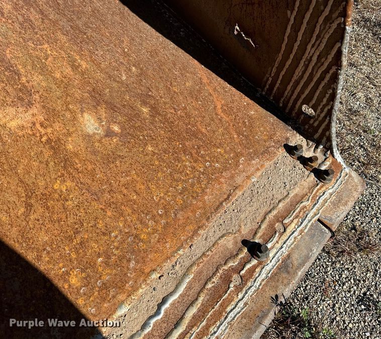 image for item DP8528 1996 John Deere 624G wheel loader