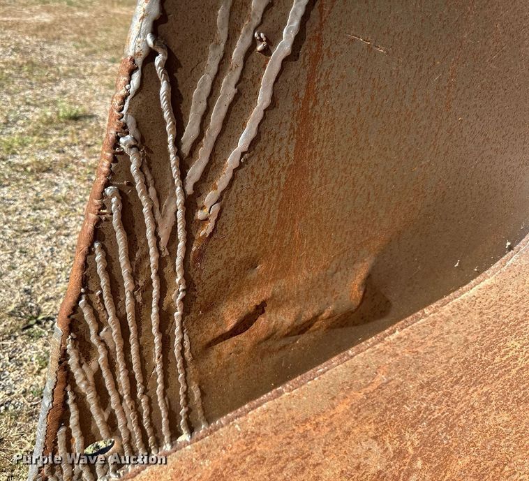 image for item DP8528 1996 John Deere 624G wheel loader