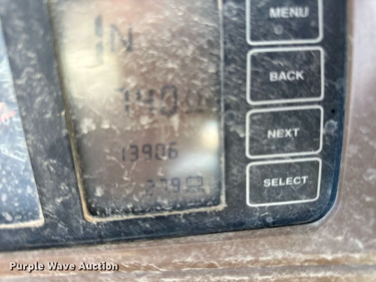 image for item DP8528 1996 John Deere 624G wheel loader