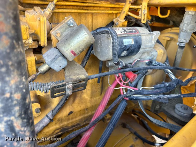 image for item DP8528 1996 John Deere 624G wheel loader