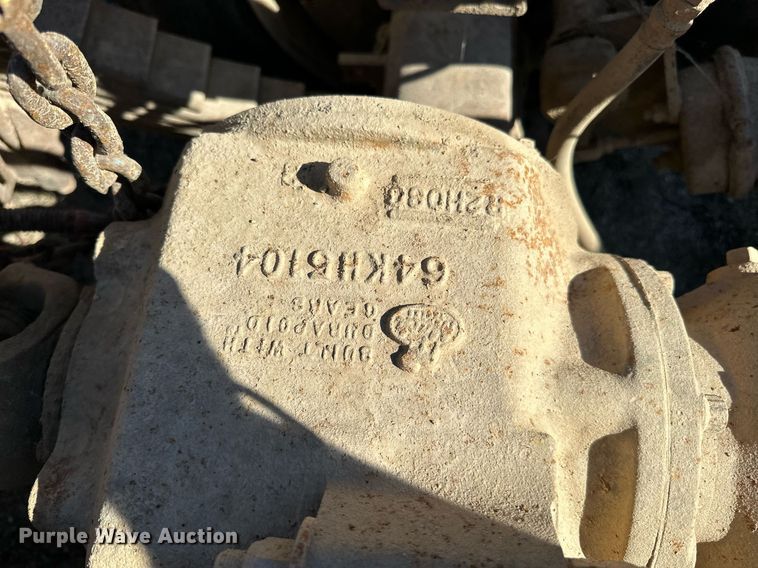 image for item DP8529 1990 Mack  RB690S truck cab and chassis