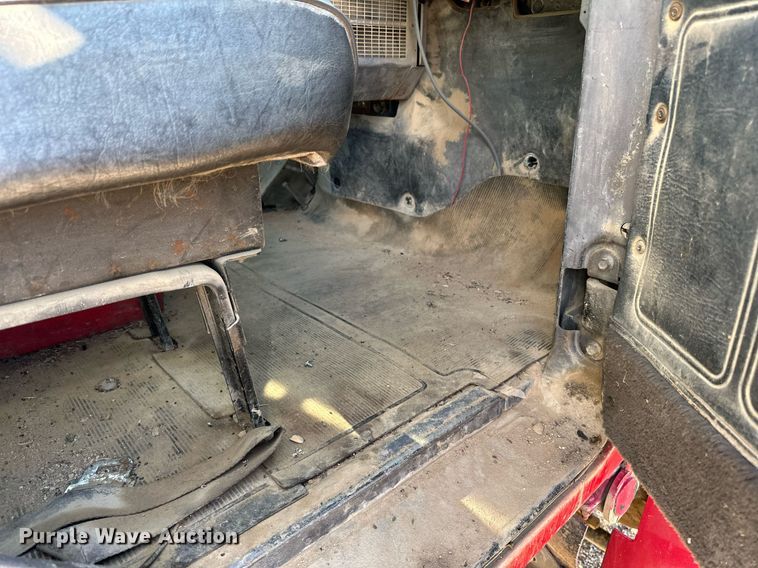 image for item DP8529 1990 Mack  RB690S truck cab and chassis