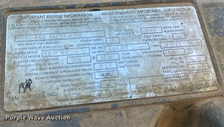 image for item DP8529 1990 Mack  RB690S truck cab and chassis