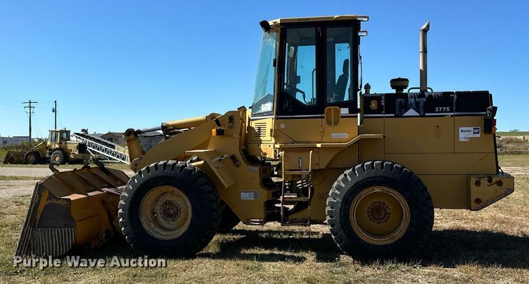 image for item DP8530 1996 Caterpillar  924F wheel loader