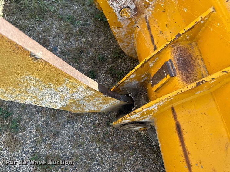 image for item DP8530 1996 Caterpillar  924F wheel loader